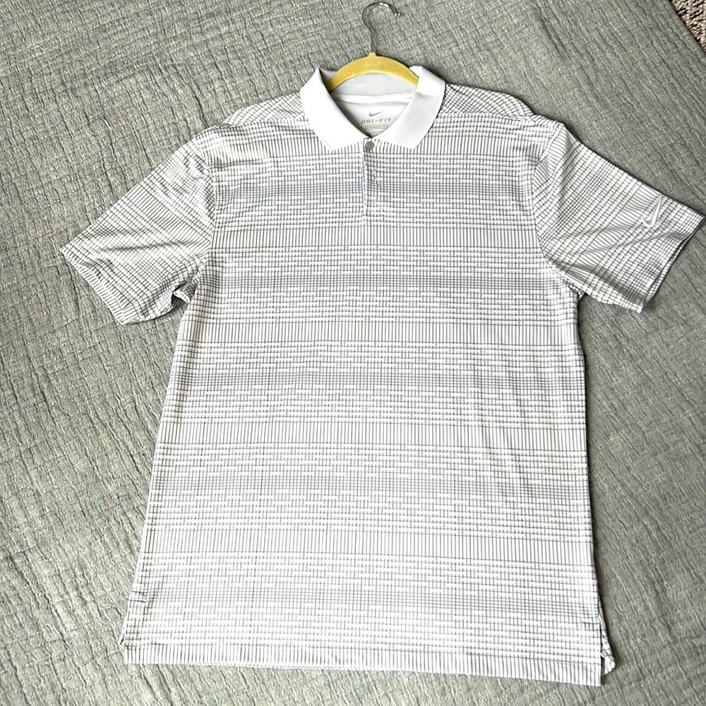 Nike Dry Fit Golf Shirt